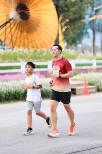 BIB: 
                            <button type="button" onclick="openModal(27845656)" class="btn btn-primary btn-sm float-right btn-popup" data-toggle="modal" data-target=".modal-high-quality">
                        <i class="fas fa-shopping-cart"></i> Add to Cart
                    </button>
                                            <button type="button" onclick="isThisMe(27845656, true)" class="btn btn-success btn-sm float-right btn-popup btn-isme hidden" data-toggle="tooltip" data-placement="bottom" title="นี่คือรูปของคุณใช่ไหม คลิกที่นี่เพื่อเอาเข้าอัลบั้ม">
                        <i class="fas fa-plus"></i> Add to album
                    </button>
                    <button type="button" onclick="isThisMe(27845656, false)" class="btn btn-warning btn-sm float-right btn-popup btn-isnotme hidden">
                        <i class="fas fa-ban"></i> Remove from album
                    </button>